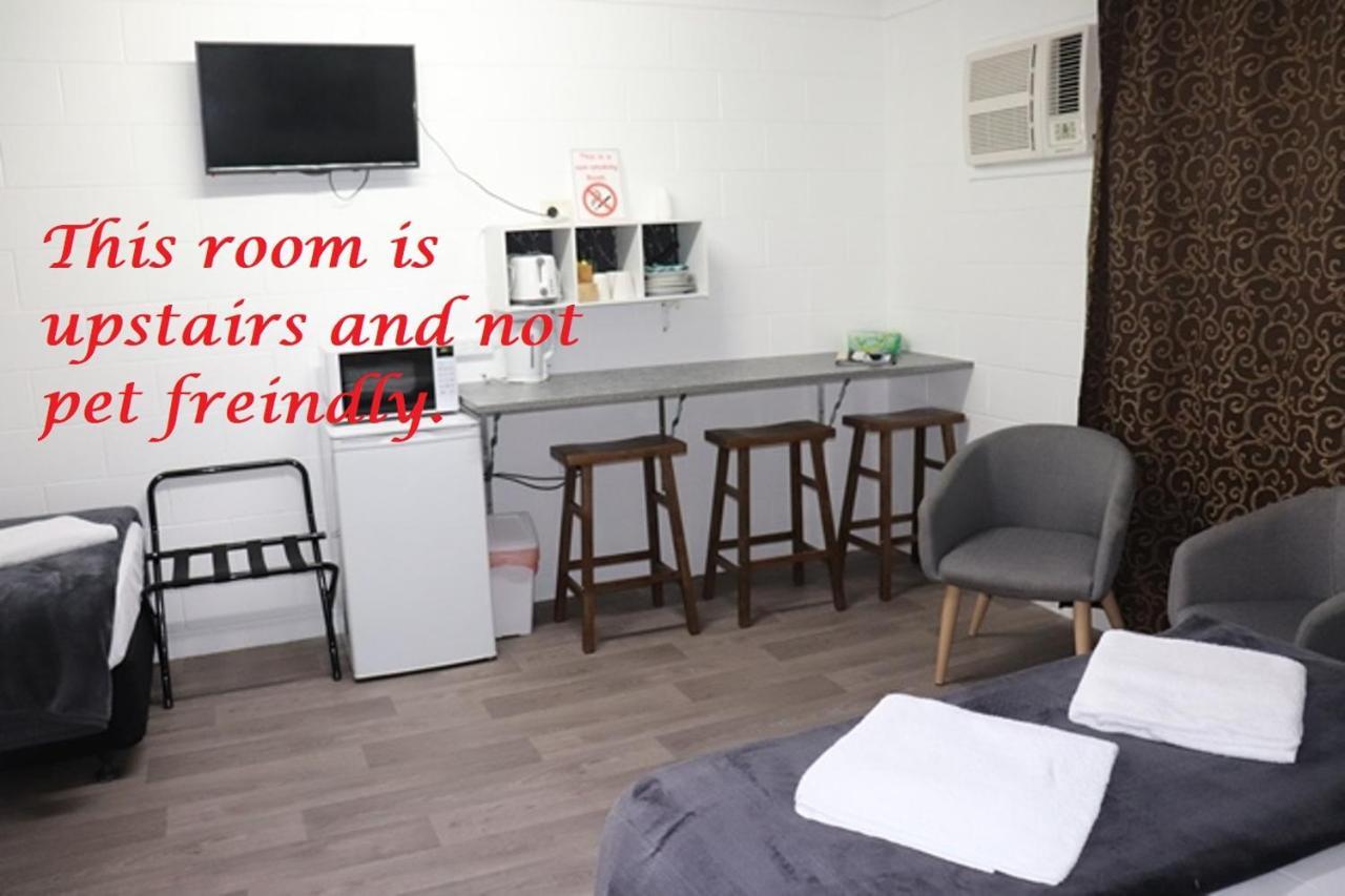 Spanish Lace Motor Inn Townsville Exteriör bild