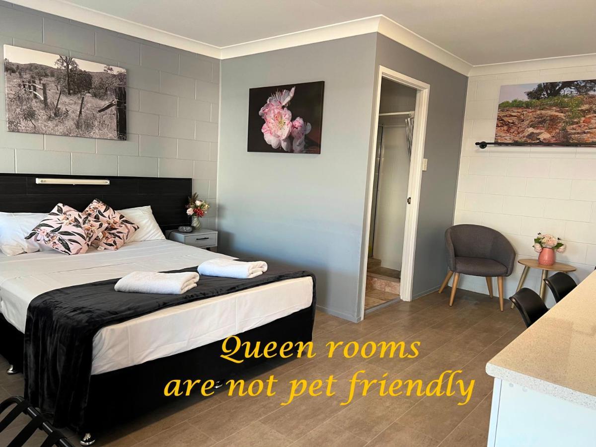 Spanish Lace Motor Inn Townsville Exteriör bild
