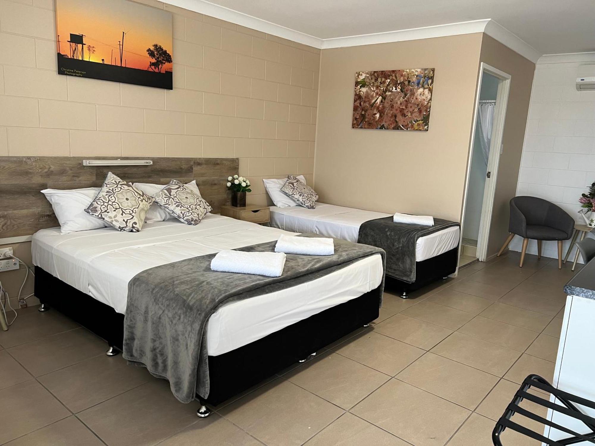 Spanish Lace Motor Inn Townsville Exteriör bild