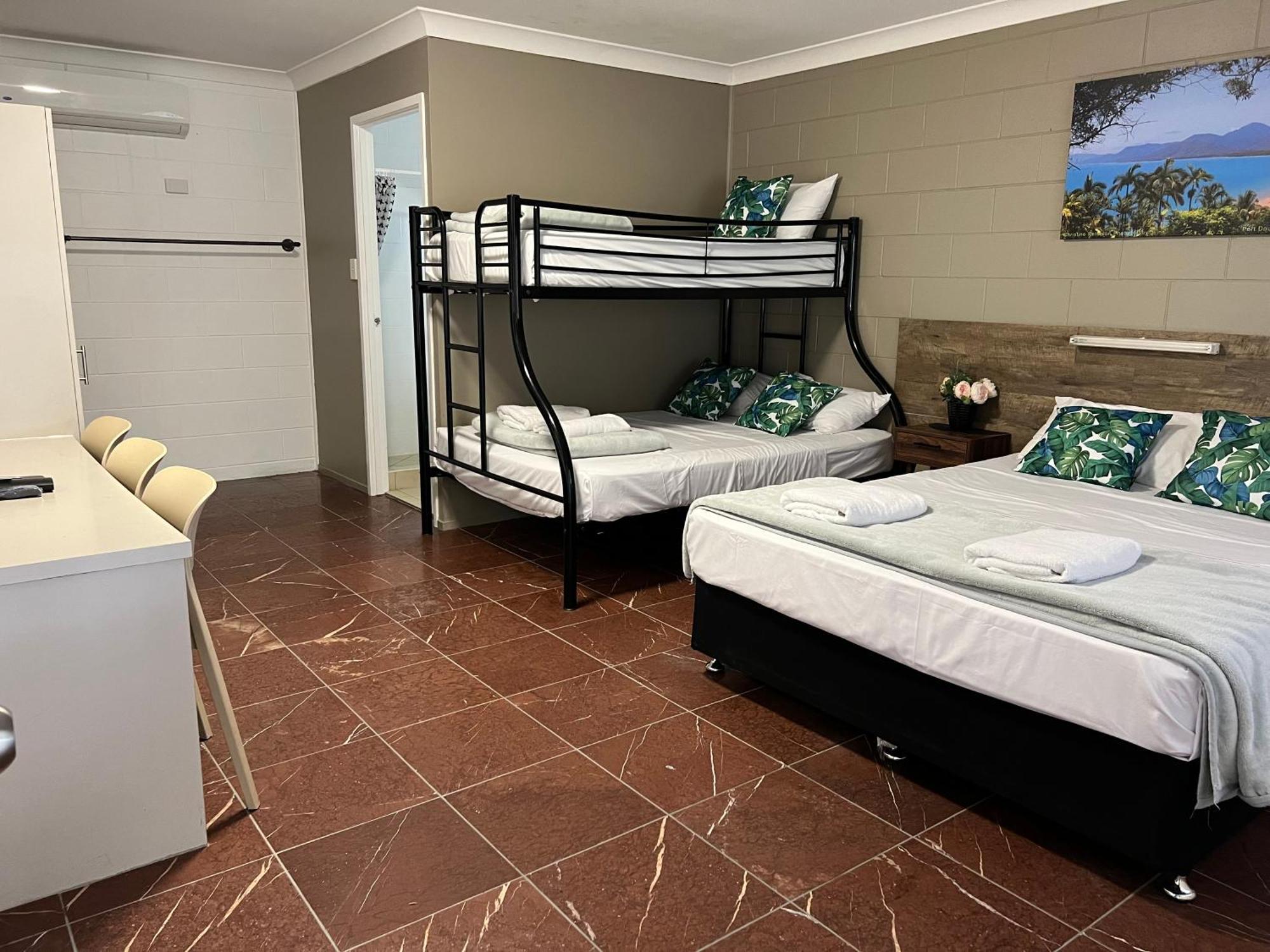 Spanish Lace Motor Inn Townsville Exteriör bild