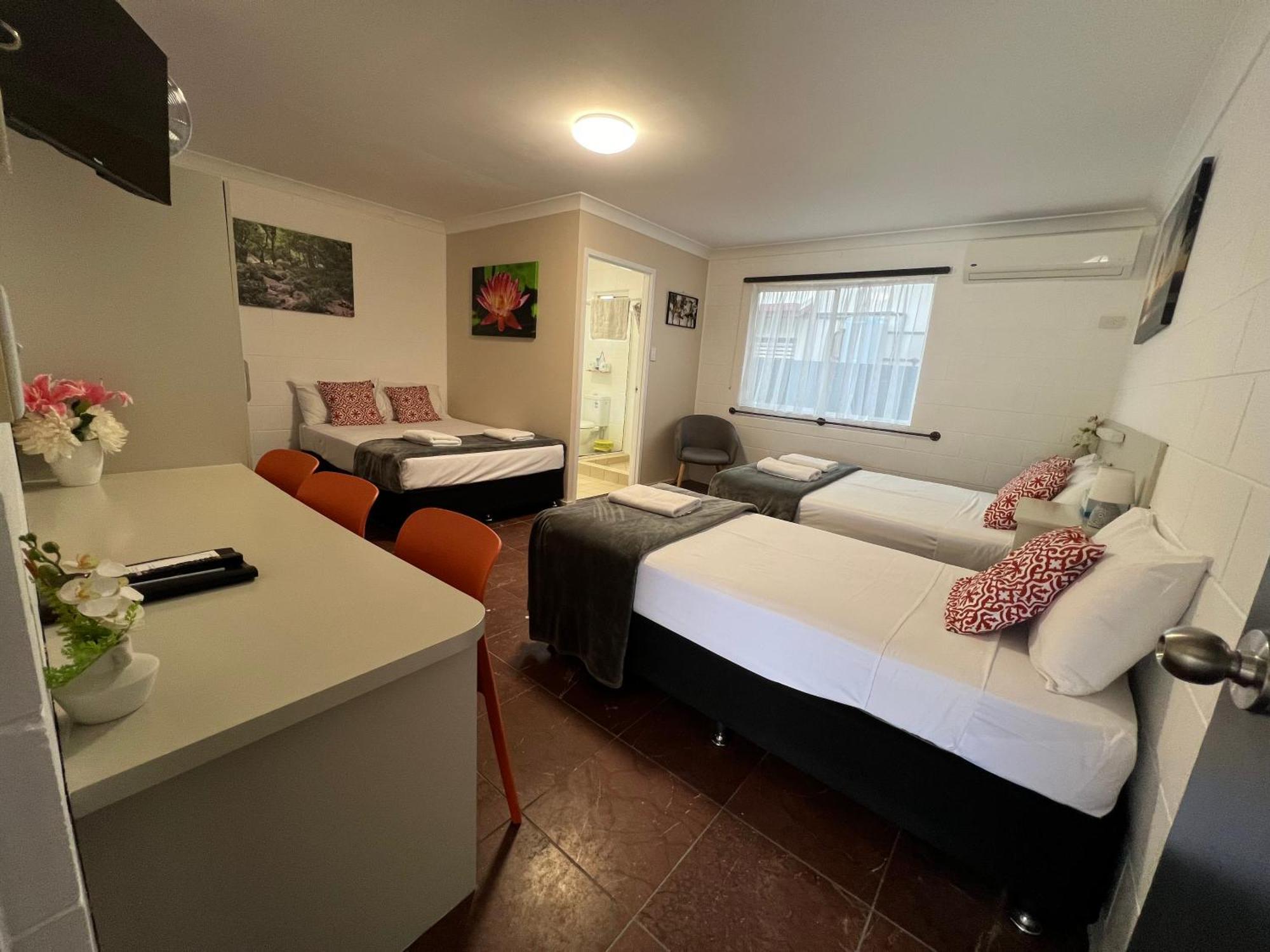 Spanish Lace Motor Inn Townsville Exteriör bild