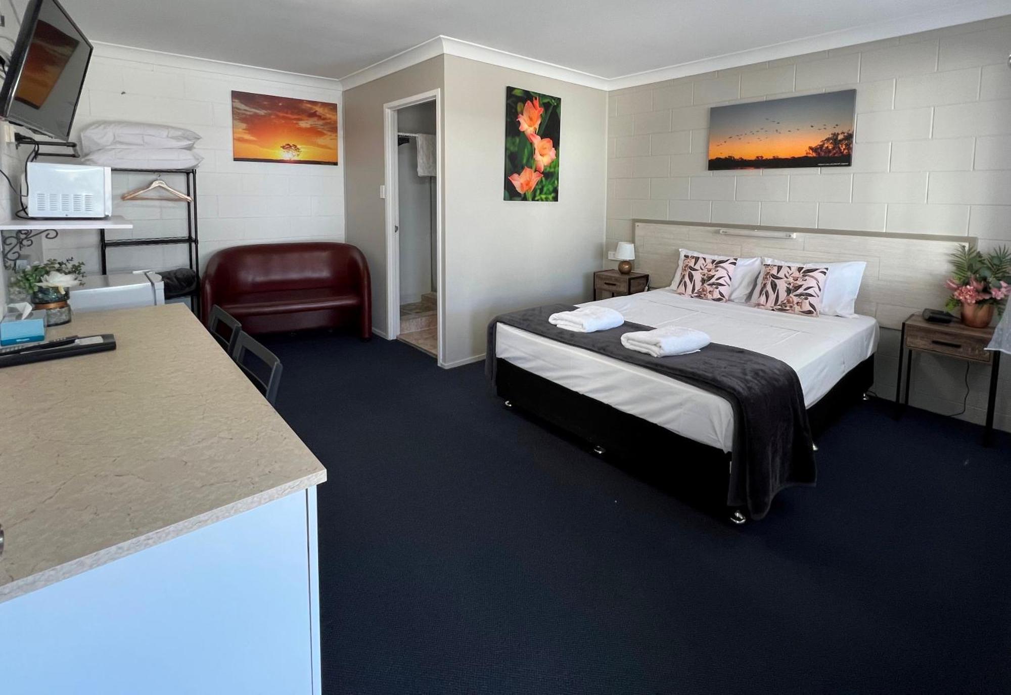 Spanish Lace Motor Inn Townsville Exteriör bild