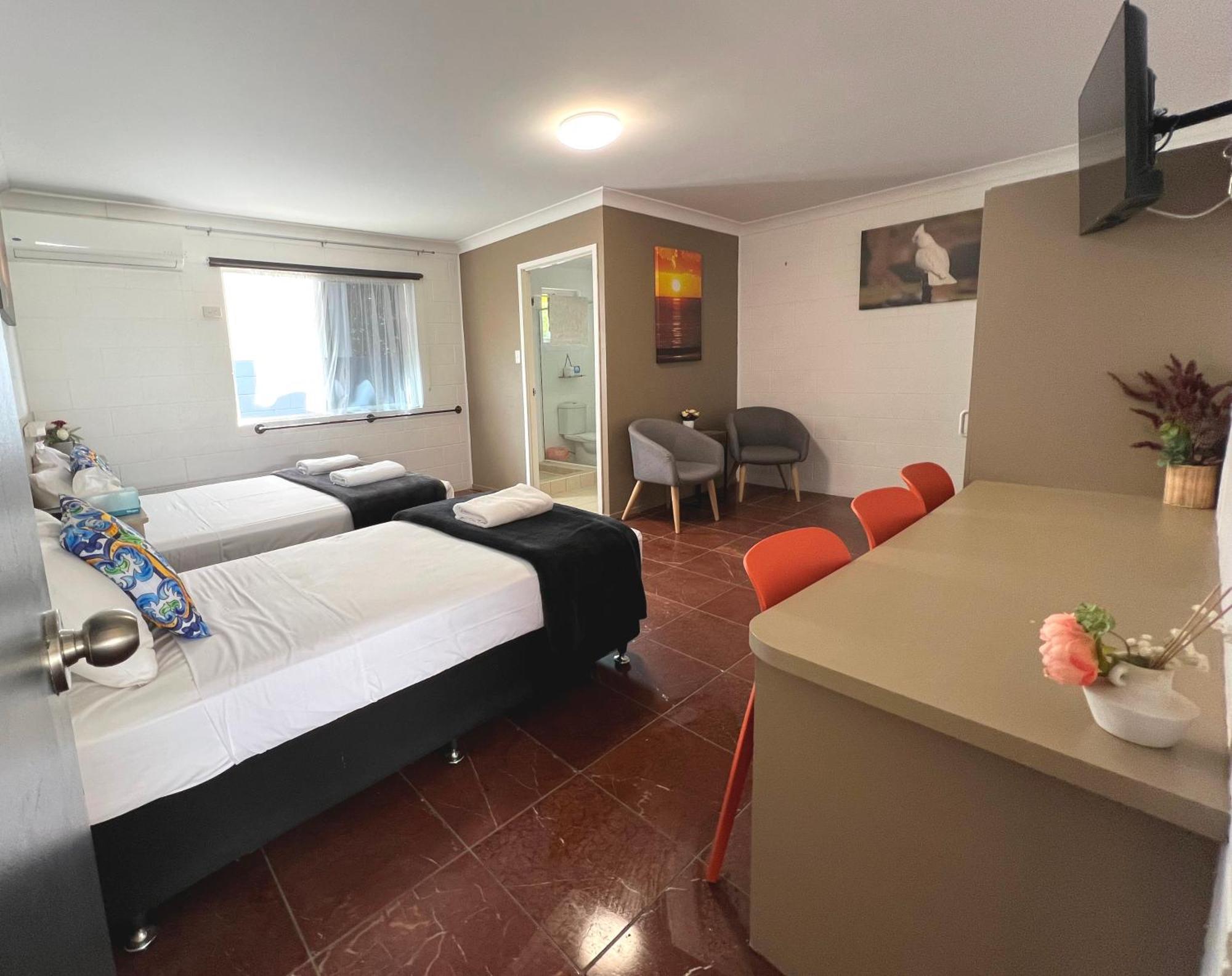 Spanish Lace Motor Inn Townsville Exteriör bild