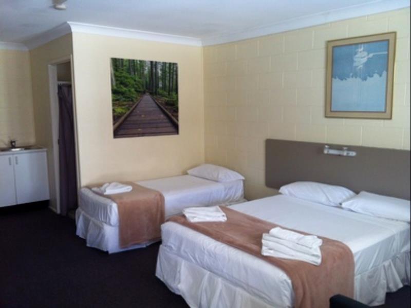 Spanish Lace Motor Inn Townsville Exteriör bild